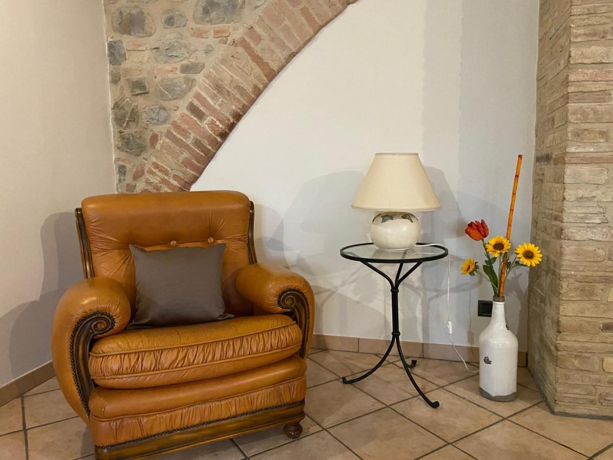 Agriturismo Il Pozzo Castiglione dʼOrcia Exteriör bild